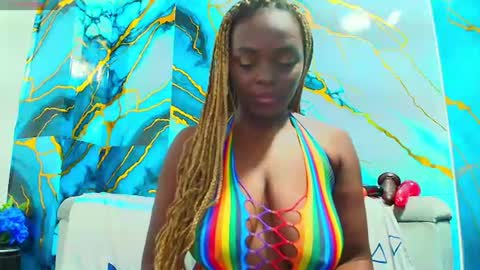 Snapshot of mommywebcam chatting on June 17, 2026, 6:16 am DINAH online show from June 17, 2026, 6:16 am