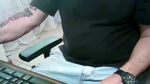 mon_za online show from January 4, 2025, 12:38 pm