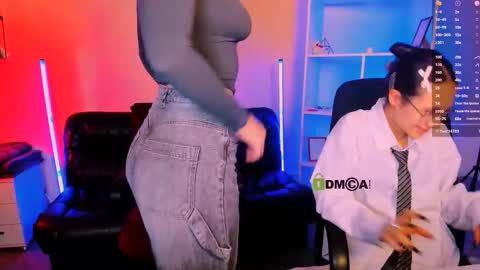 Mona  online show from November 15, 2025, 8:16 pm