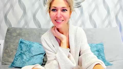 Mona online show from February 16, 2025, 2:43 pm