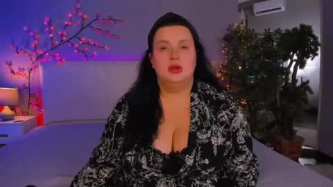 Monica online show from May 25, 2026, 12:11 pm
