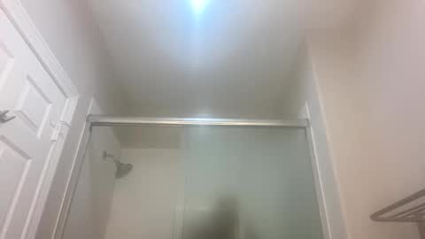 Snapshot of mone_babie_coo chatting on May 4, 2026, 2:02 pm Moneybaby online show from May 4, 2026, 2:02 pm