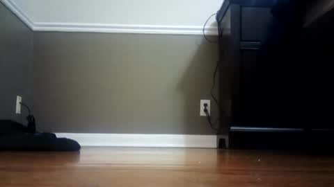 Snapshot of moneyboysaveg548 chatting on November 26, 2025, 8:37 am moneyboysaveg548 online show from November 26, 2025, 8:37 am