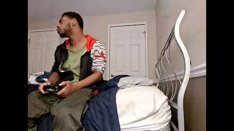 Snapshot of moneyboysaveg548 chatting on February 24, 2026, 7:06 am moneyboysaveg548 online show from February 24, 2026, 7:06 am