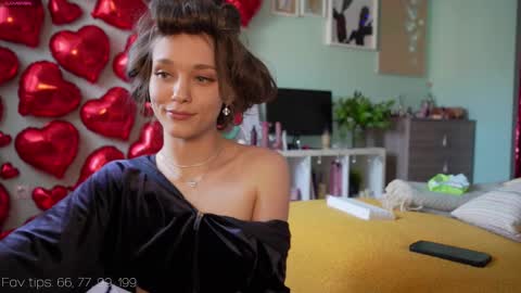 Monia Help me get 20000 subscribers online show from March 2, 2025, 1:16 pm