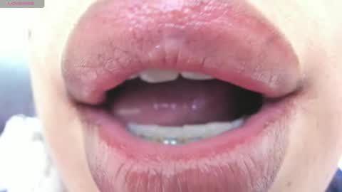 Snapshot of monica_amberr chatting on April 15, 2026, 1:45 am I am Gio online show from April 15, 2026, 1:45 am