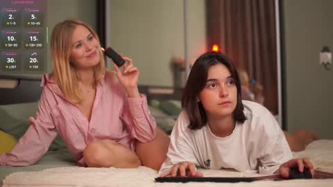 monica_law_ online show from September 14, 2025, 7:13 pm