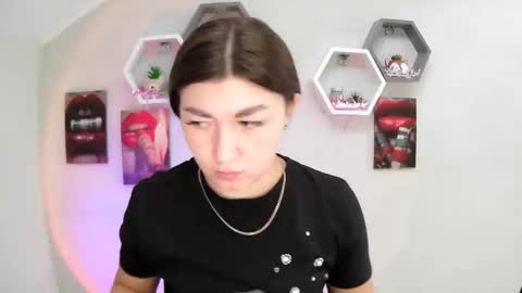 Snapshot of monica_sweets chatting on September 9, 2025, 6:35 am sweet girl and shine body online show from September 9, 2025, 6:35 am