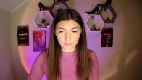 Snapshot of monica_sweets chatting on September 11, 2025, 7:08 am sweet girl and shine body online show from September 11, 2025, 7:08 am