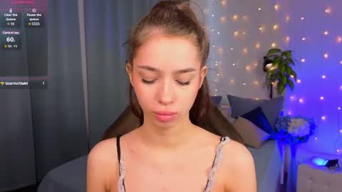 Snapshot of monica_venom chatting on June 12, 2026, 2:27 pm Hi Im Monica online show from June 12, 2026, 2:27 pm