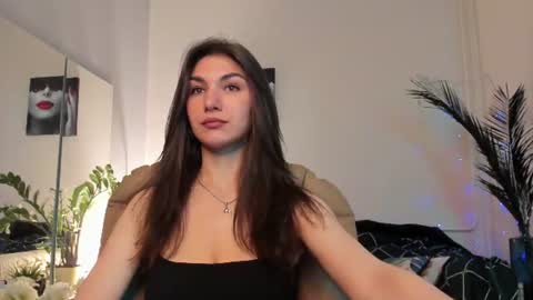 Monica online show from June 10, 2026, 7:13 pm