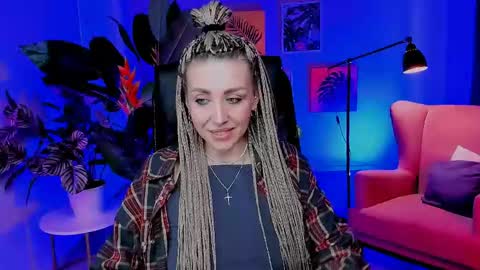 monicariley online show from May 4, 2026, 9:16 am