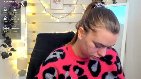 Monika online show from February 8, 2026, 1:25 pm