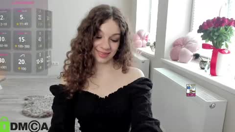 monikadoll online show from May 13, 2026, 2:25 pm