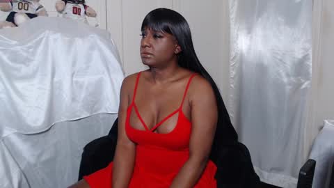 Monique Miles online show from December 29, 2024, 3:22 am