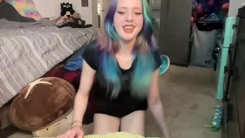 MonMon online show from February 7, 2026, 6:50 am