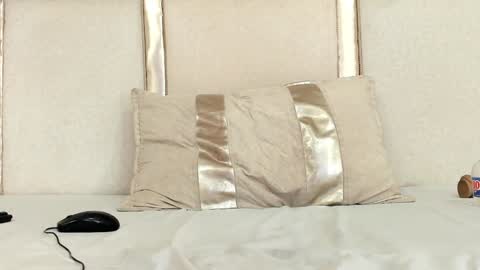 Linda Darling online show from February 5, 2025, 7:10 pm