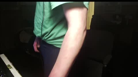 Snapshot of montana6897 chatting on January 2, 2025, 10:05 am Kingalby817 online show from January 2, 2025, 10:05 am