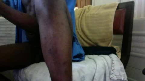 montydxxx2 online show from May 21, 2026, 6:15 pm