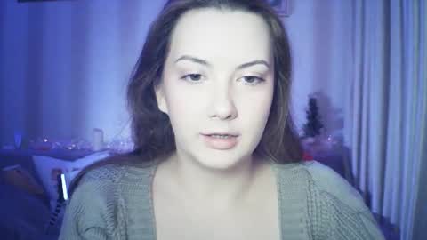 Snapshot of moodiemira chatting on January 18, 2026, 6:23 pm moodiemira online show from January 18, 2026, 6:23 pm