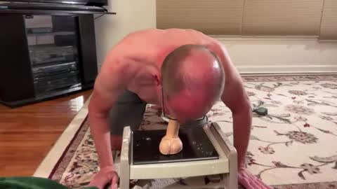 moon4music online show from April 15, 2026, 3:35 am