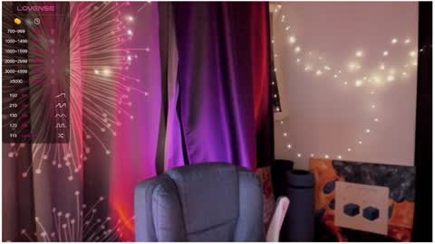 Roxy online show from December 5, 2024, 7:28 pm