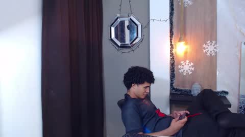 moon_and_fire_ online show from January 15, 2026, 5:01 am