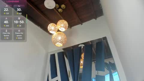 Luna  online show from October 25, 2025, 10:56 am