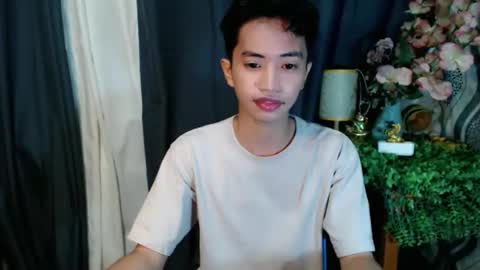 Snapshot of moonboy398577 chatting on January 9, 2026, 1:14 pm Josh online show from January 9, 2026, 1:14 pm