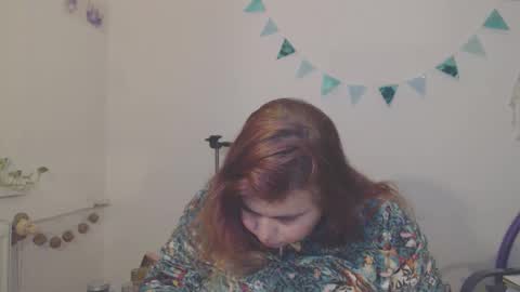 MoonFox  online show from January 6, 2026, 1:20 am