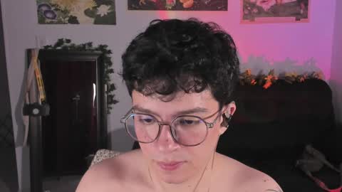 Clove online show from April 3, 2026, 5:27 am