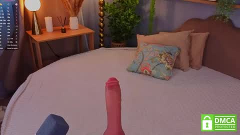 Snapshot of moontongue chatting on April 15, 2026, 7:15 am Trisha online show from April 15, 2026, 7:15 am