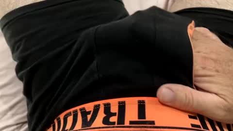 Me online show from September 14, 2025, 9:36 pm