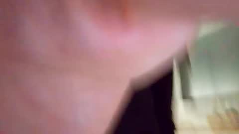 morenikoo26 online show from November 10, 2025, 3:38 am