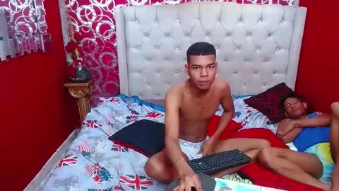 Snapshot of morenoblack23cm chatting on January 22, 2025, 2:04 am duohot23 online show from January 22, 2025, 2:04 am