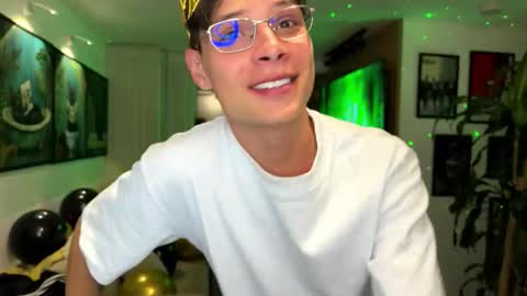   online show from March 29, 2026, 2:22 am