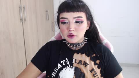 Morgan Moon online show from December 6, 2024, 7:10 am