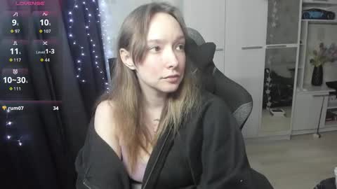 Snapshot of morimy chatting on March 11, 2026, 9:32 pm Lisa 3 online show from March 11, 2026, 9:32 pm