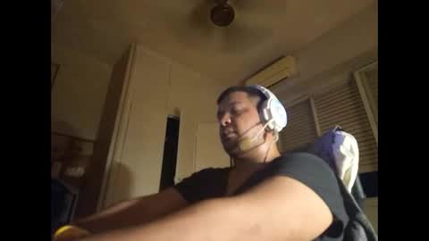 Bruno online show from February 26, 2025, 5:09 am