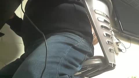 Snapshot of motofann2 chatting on March 2, 2026, 5:53 pm motofann2 online show from March 2, 2026, 5:53 pm