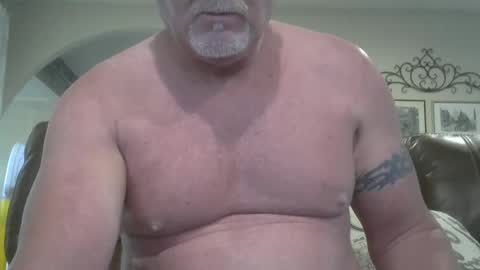 motorguy08 online show from September 18, 2025, 2:52 pm