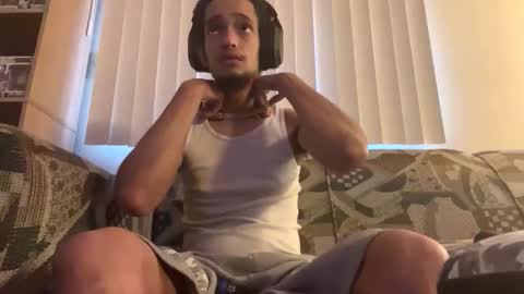 mouli23r online show from February 4, 2026, 12:05 am