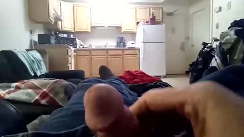 Snapshot of mr732995 chatting on December 11, 2024, 12:44 am mr732995 online show from December 11, 2024, 12:44 am