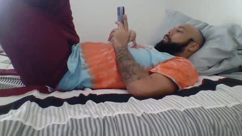 Mr8 online show from January 7, 2025, 7:06 pm