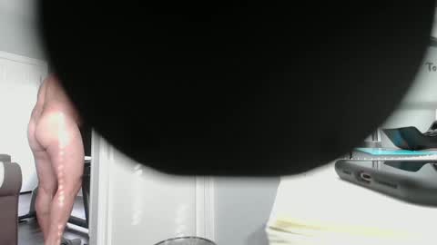 Snapshot of mr_e_solved chatting on December 17, 2024, 6:09 pm just me online show from December 17, 2024, 6:09 pm