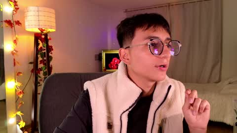 Mr Evans online show from February 4, 2025, 2:53 pm