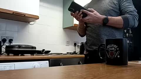 mr_i_ online show from January 28, 2025, 9:19 am