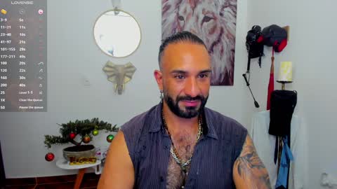 mr_maik22 online show from January 3, 2025, 2:30 pm
