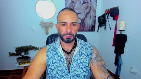 mr_maik22 online show from January 12, 2025, 12:39 am