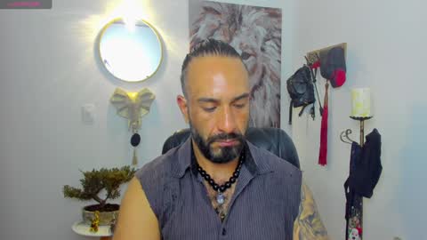 mr_maik22 online show from February 8, 2025, 10:18 am